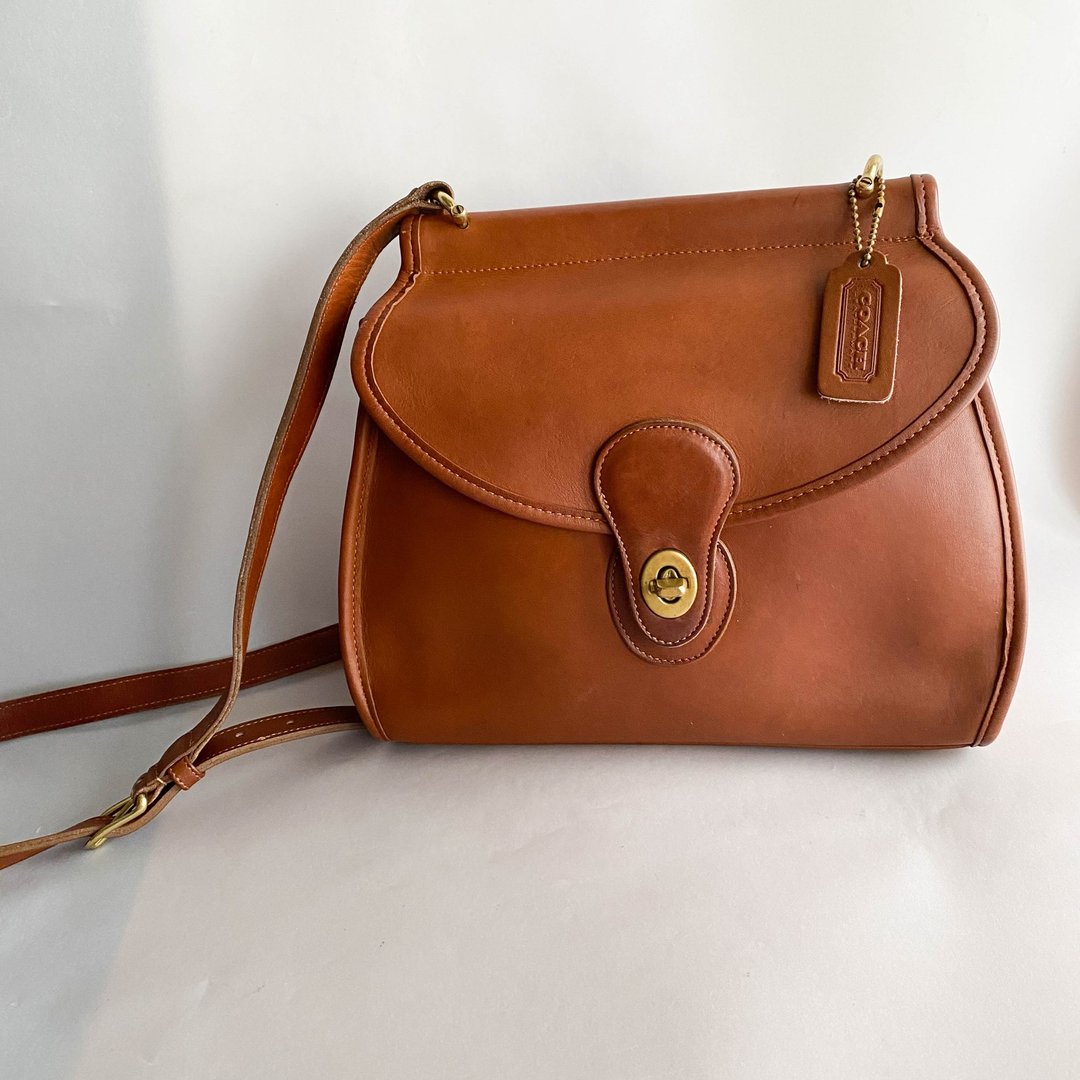 中古Coach│斜背包│侧背包│单肩包│真皮手袋│女友礼物│Logan - 侧背包/斜挎包 - 真皮 咖啡色
