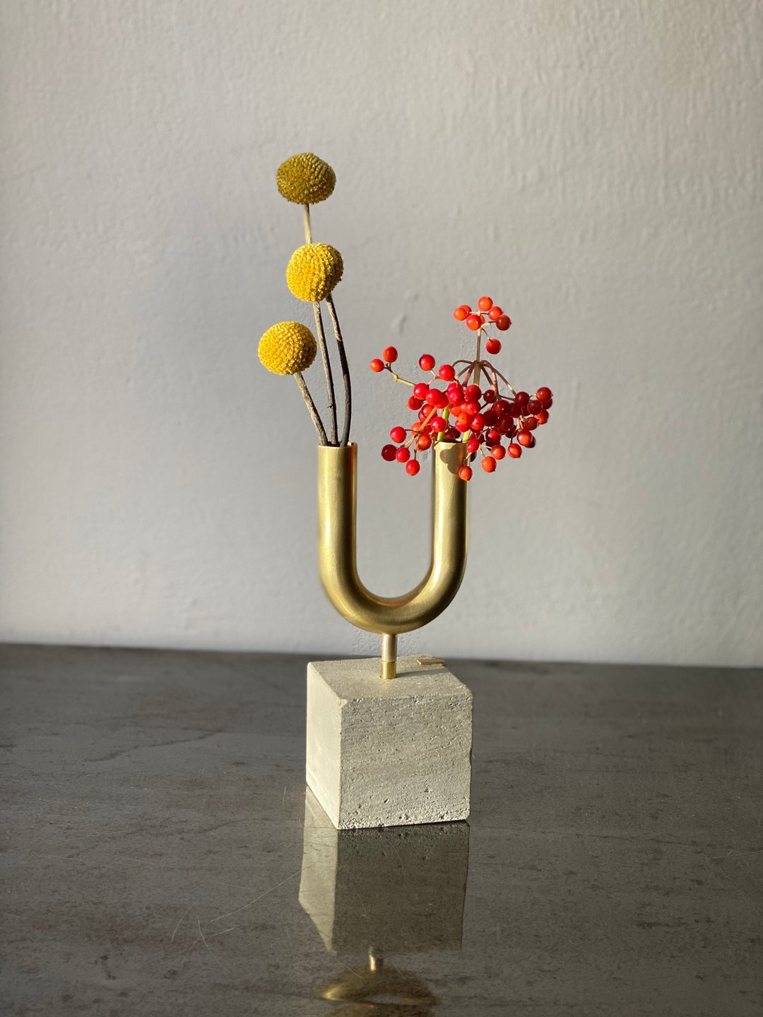 double flower base - 花瓶/陶器 - 其他金属 金色