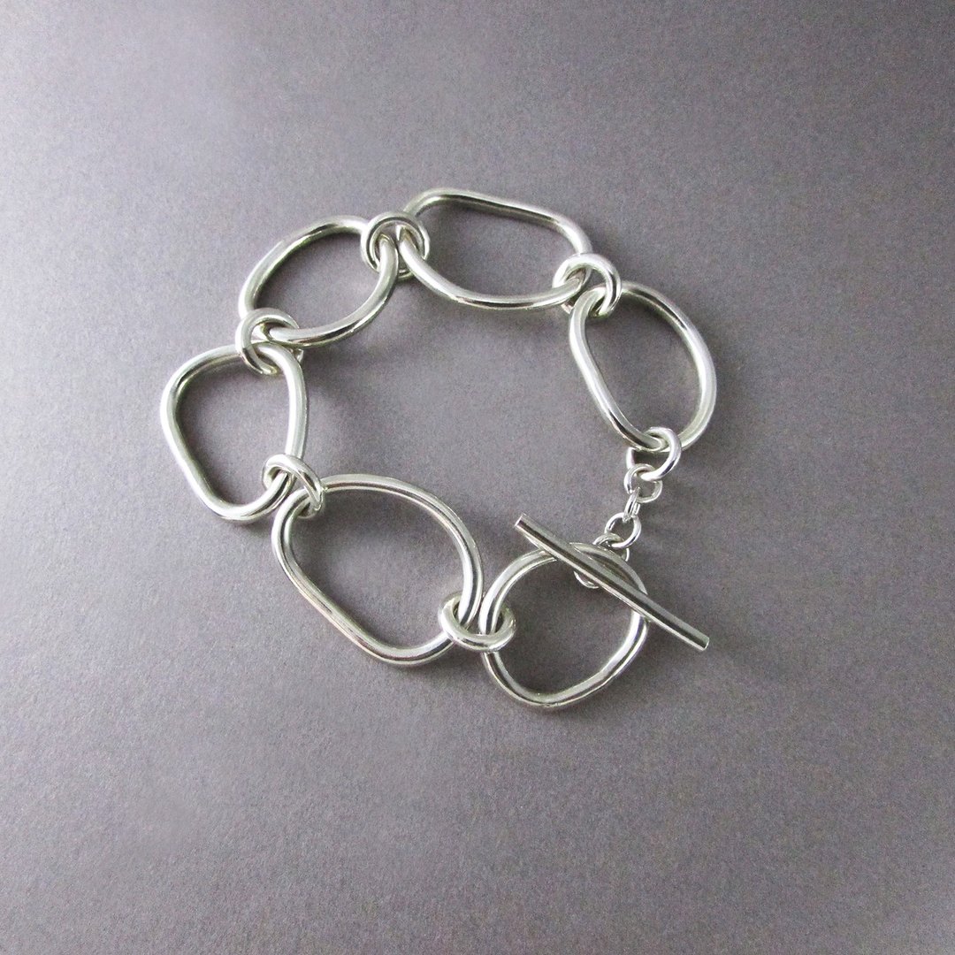 ripple bracelet_涟漪手链 925银 限量 珠宝 婚戒订制 台湾品牌 - 手链/手环 - 银 银色