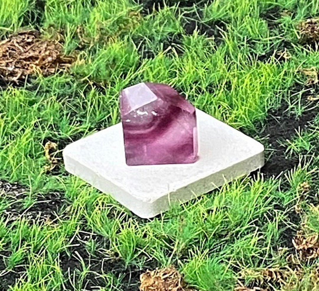 能量水晶-能量梦幻彩虹渐层萤石 增智慧 屏除杂乱思绪 入厝礼物 - 摆饰 - 水晶 多色