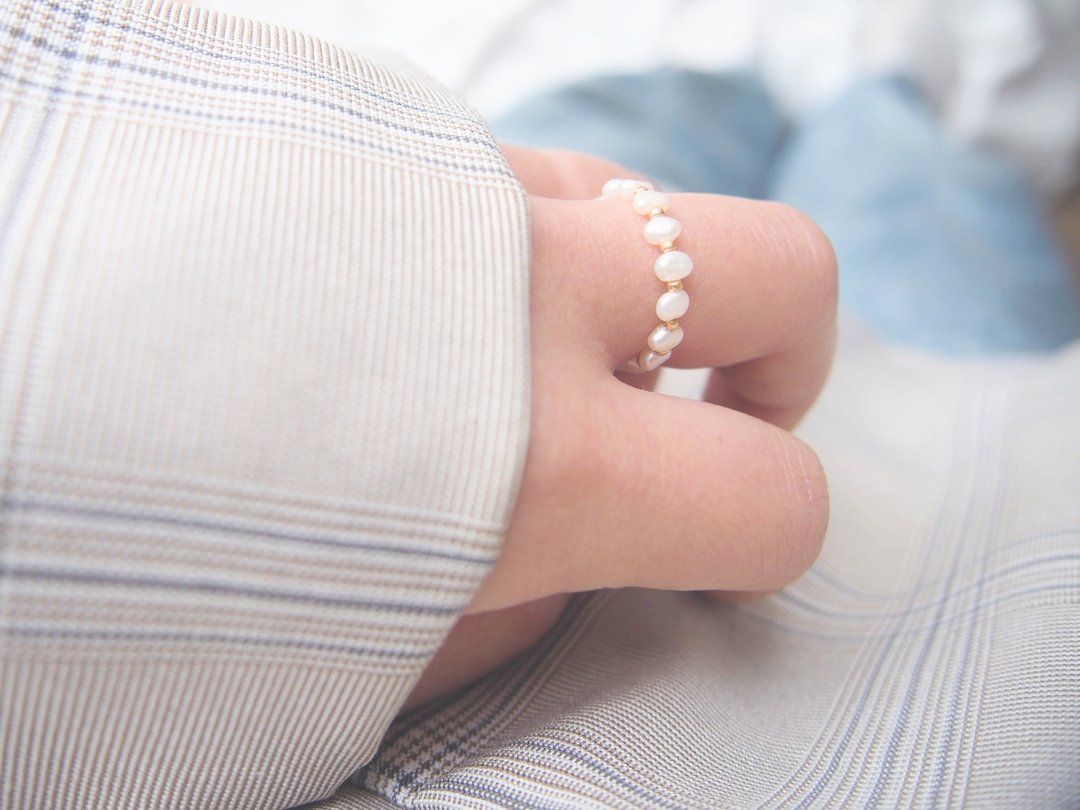 Small pearl bead ring mini pearl ring freshwater pearl birthday gift - 戒指 - 其他材质 白色