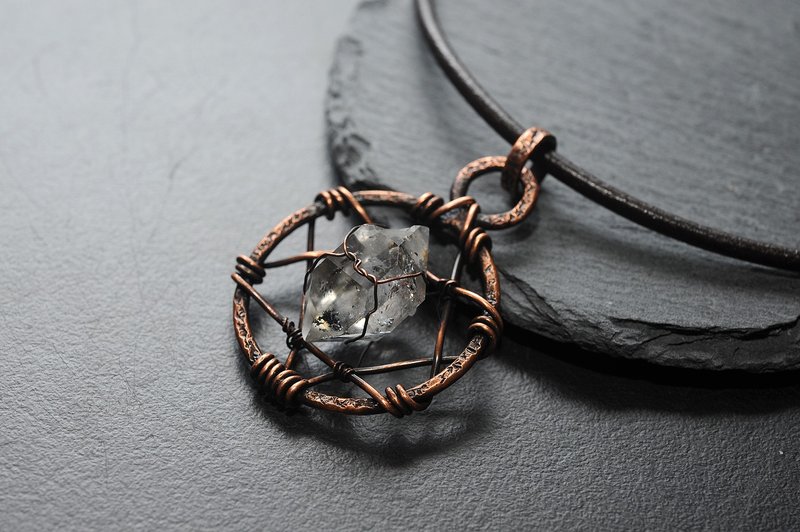 闪灵钻铜线坠 /水晶吊坠 /铜线编织 金属线编织 - 项链 - 水晶 
