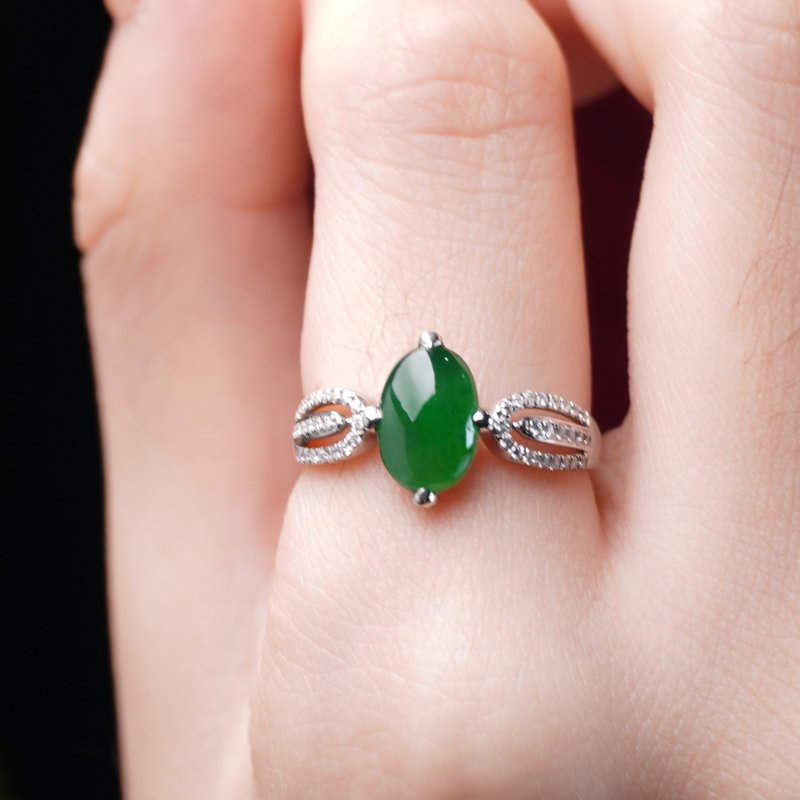 冰种老坑绿翡翠蛋面戒指 18K金钻石 | 天然缅甸玉A货翡翠 | 送礼 - 戒指 - 玉石 绿色