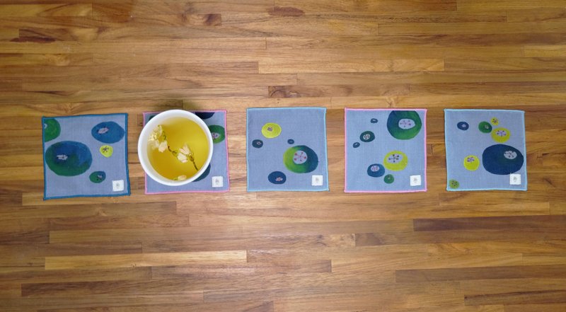 绘染花园杯垫 - 杯垫 - 棉．麻 红色