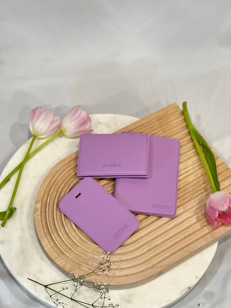 护照夹  行李标签 名片夹 免费刻字 凹凸壓印服務 18种颜色 - 护照夹/护照套 - 人造皮革 