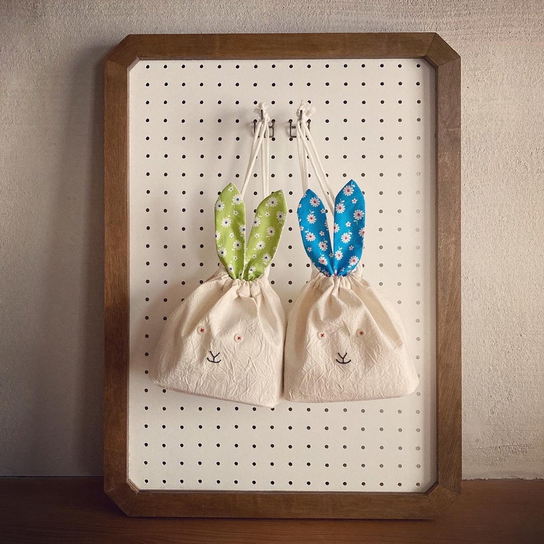 Retro Flower Rabbit Drawstring Lunch Bag - 化妆包/杂物包 - 棉 白色