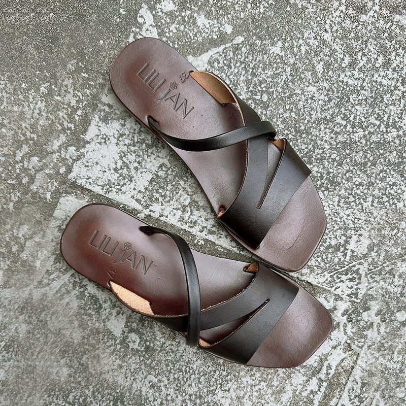 【暮色之路】柔韧牛皮斜双带拖鞋_经典黑 - 拖鞋 - 真皮 黑色