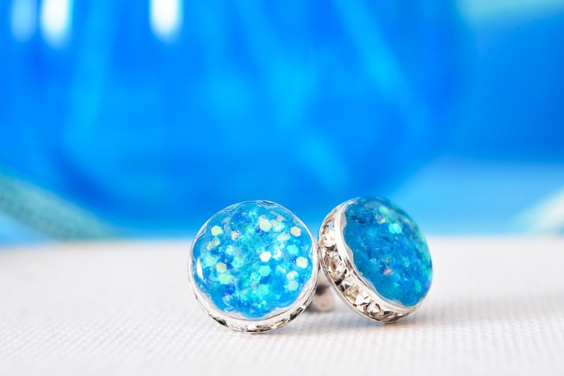 美丽海 (Churaumi) 穿孔耳环 / 夹式耳环 - 耳环/耳夹 - 树脂 蓝色