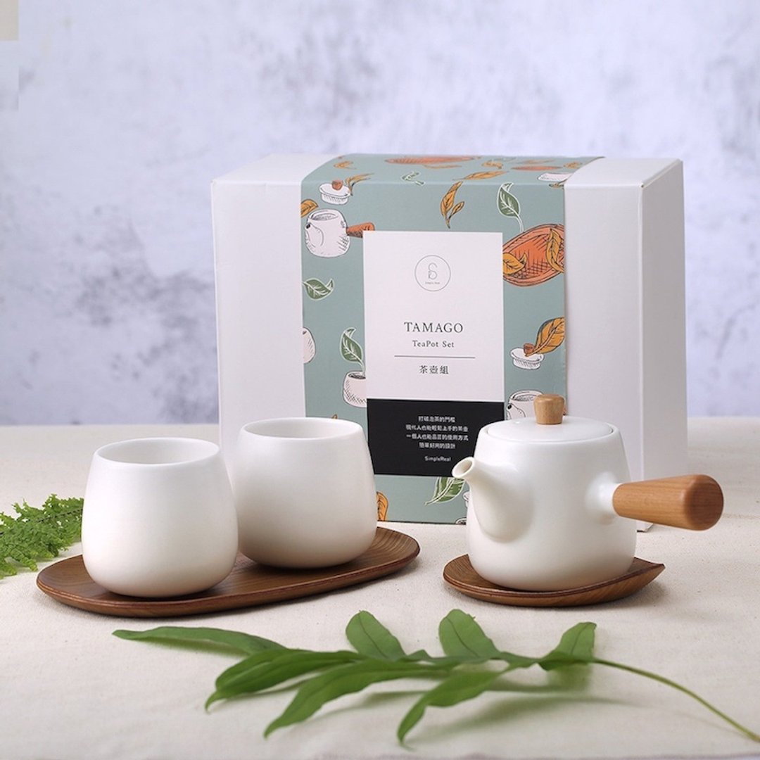TAMAGO 茶壶组 含一茶壶、两双层陶瓷杯 大小木盘各一 - 茶具/茶杯 - 瓷 白色