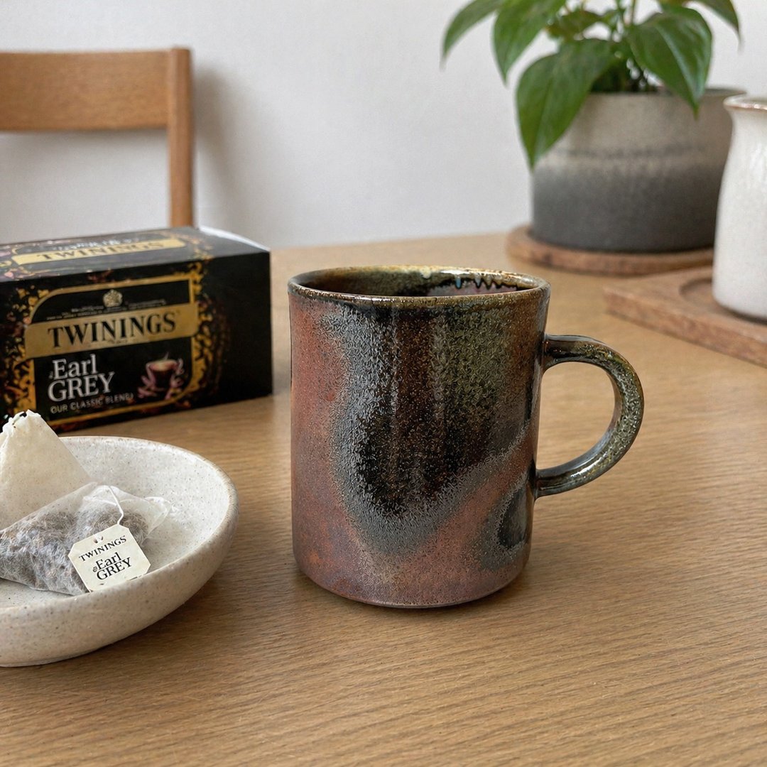 柴烧 450cc 古朴落灰桑椹紫金马克杯 / 啤酒杯 / 小平凡手作 - 茶具/茶杯 - 陶 