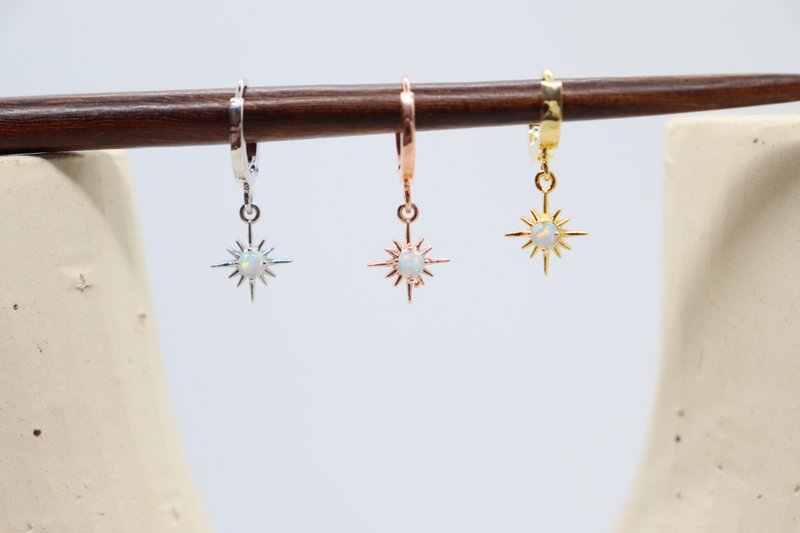 实验室制造的蛋白石金北极星环状耳环精致的星形吊坠耳环 - 耳环/耳夹 - 铜/黄铜 多色