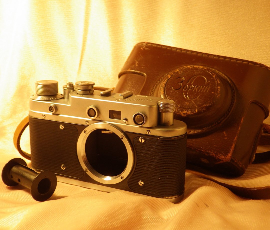 ZORKI-S 胶片相机机身卷片轴盒 M39 LTM 镜头卡口 Leica-II 1957 - 相机 - 其他材质 黑色