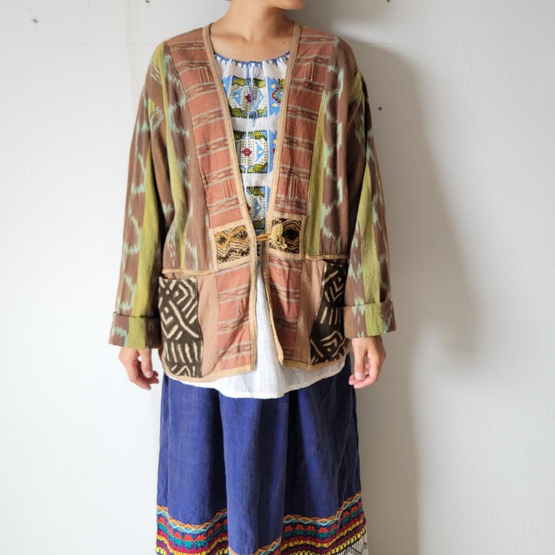 BajuTua /古着/ 危地马拉制 大地色Ikat 织布外套 - 女装休闲/机能外套 - 棉．麻 卡其色