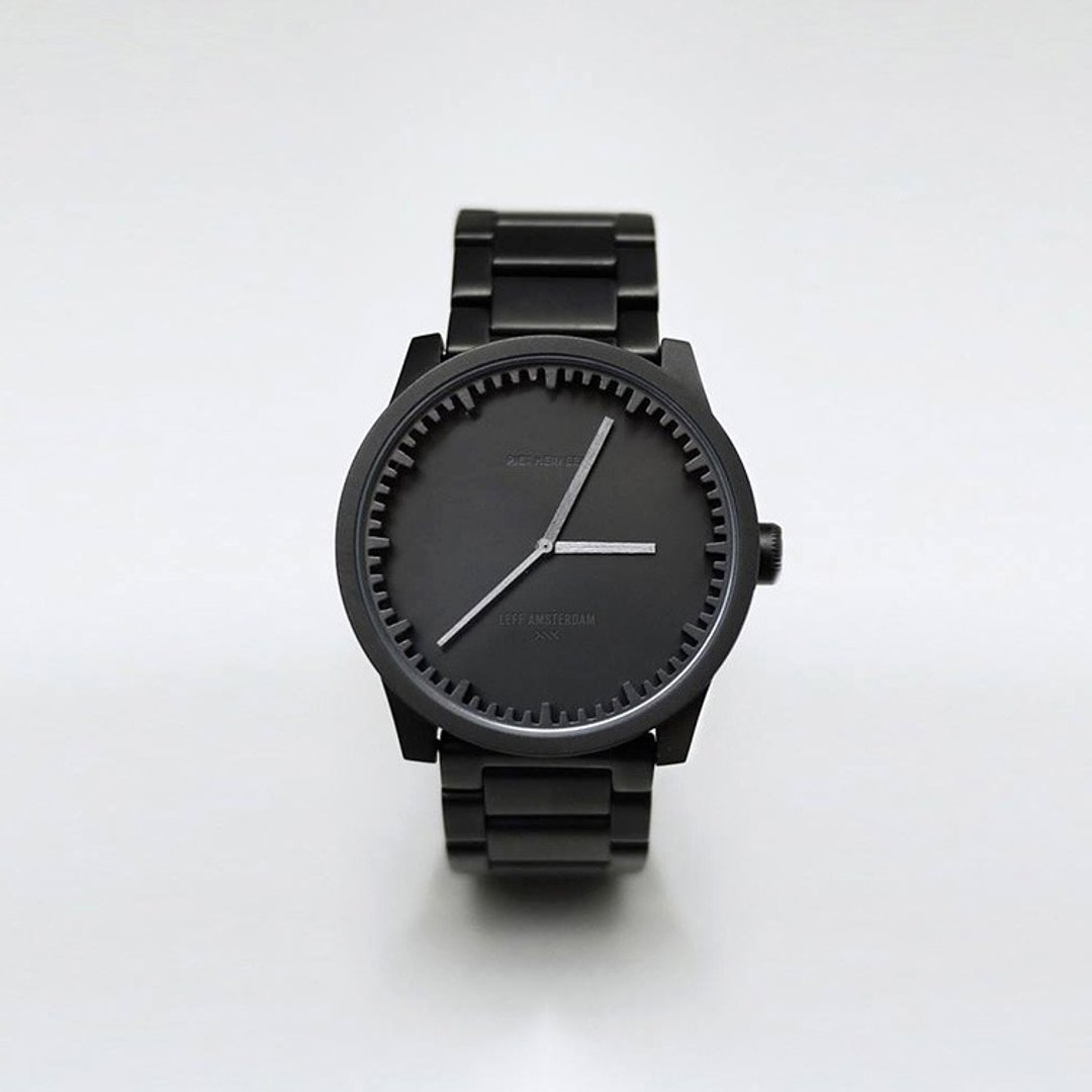 LEFF amsterdam tube北欧工业齿轮设计腕表 (42mm, 雾黑、黑钢带) - 女表 - 其他金属 