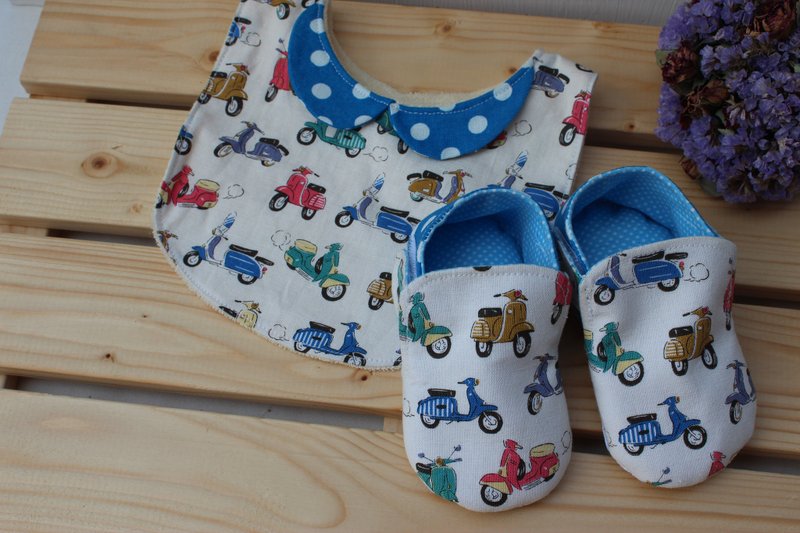 伟士牌欧兜麦满月弥月礼 宝宝鞋+围兜 - 童装鞋 - 其他材质 多色