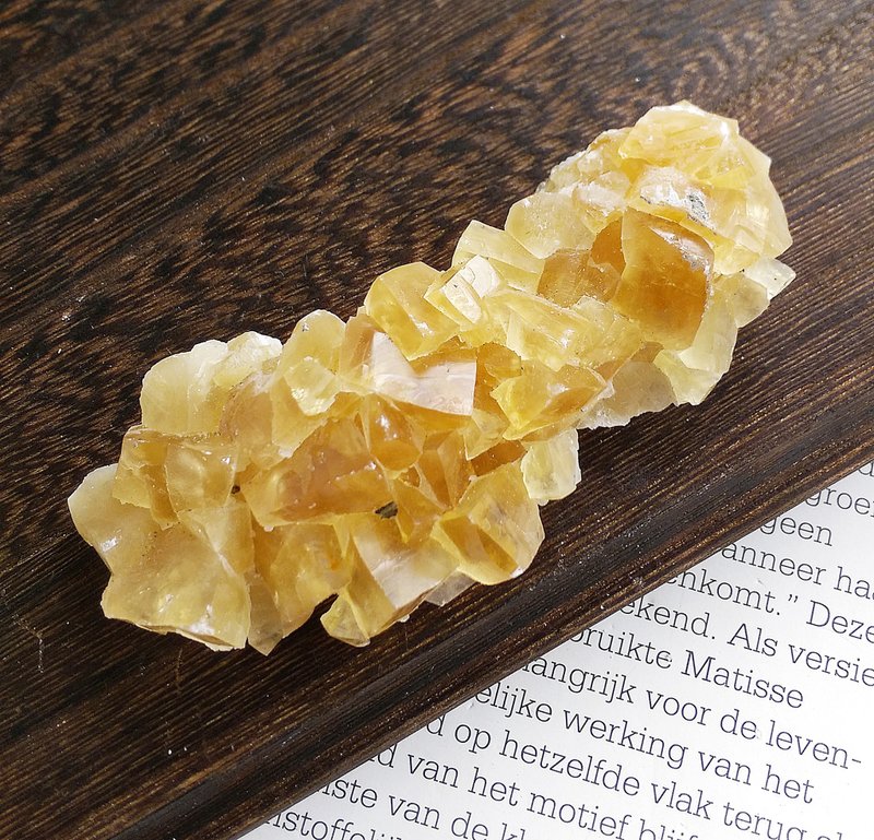 Calcite 福建产地 蜂蜜方解石 天然矿石 原矿 - 摆饰 - 其他材质 