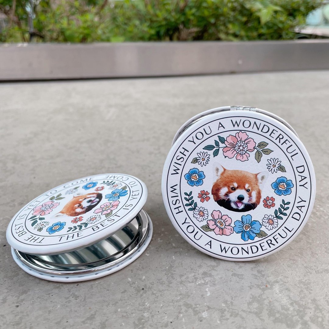 可爱小动物毛孩化妆镜/小镜子/随身镜-PU皮 - 彩妆刷具/镜子/梳子 - 人造皮革 多色