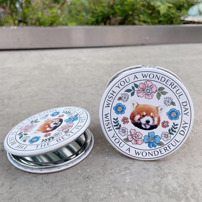 可爱小动物毛孩化妆镜/小镜子/随身镜-PU皮 - 彩妆刷具/镜子/梳子 - 人造皮革 多色