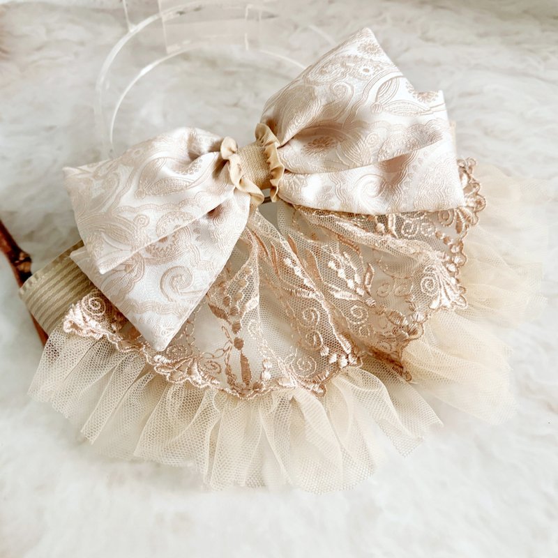 荷叶裙摆蝴蝶结发夹 马尾夹 发圈 抓夹 弹夹 自动夹 鲨鱼夹 边夹 - 发饰 - 其他材质 白色