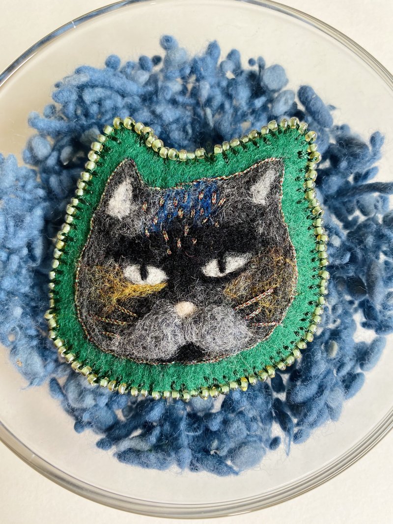 羊毛毡 刺绣 胸针 襟针 【趣怪猫咪系列】 03 - 胸针 - 羊毛 黑色