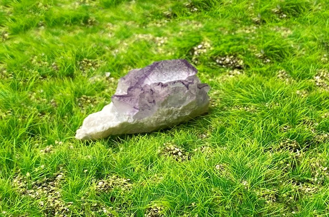 天然原矿浪漫梦幻小紫边萤石 家居 办公室 疗愈 能量 摆件 - 其他 - 水晶 紫色