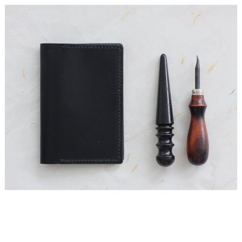 Vegetable Tanned Leather Passport Holder - Black/Navy/Green - 护照夹/护照套 - 真皮 蓝色