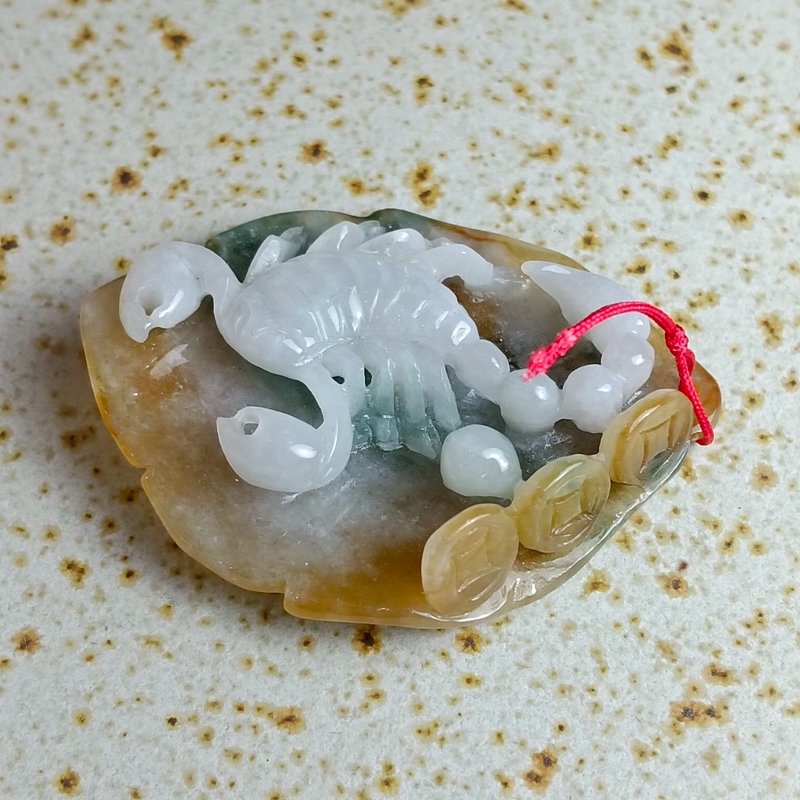 J0206天然翡翠A货 . 细糯带皮秋香蝎子.独甲一方.挂饰. - 摆饰 - 玉石 