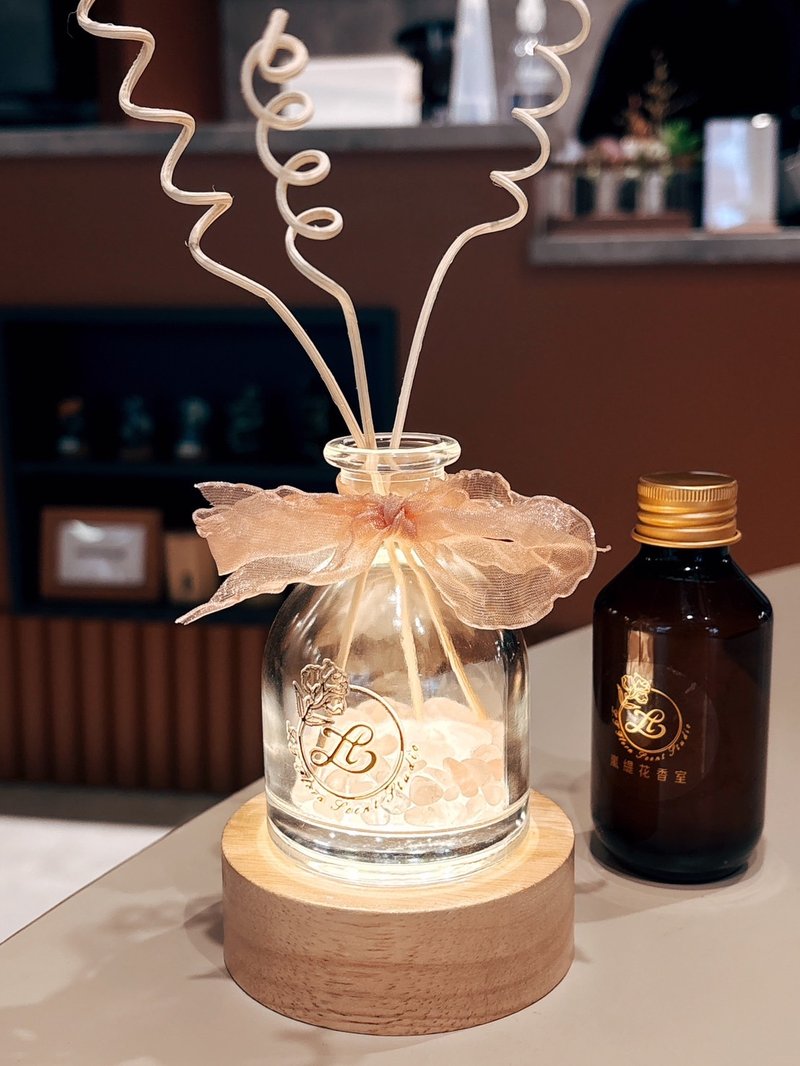 Lan Ti Flora Scent 开运粉水晶扩香竹/生日礼物/母亲节礼盒/精油 - 香薰/精油/线香 - 玻璃 