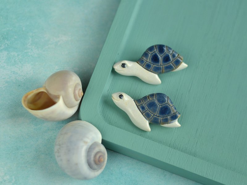 陶龟针 - 胸针 - 陶 蓝色