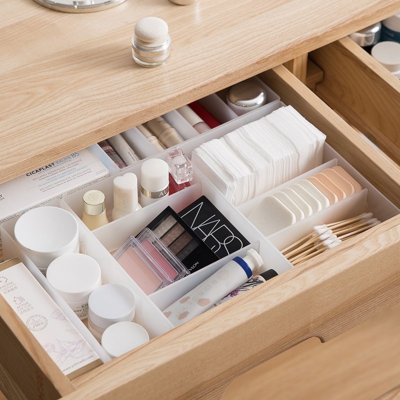 日本霜山 可叠分隔式桌面抽屉雾透PP收纳盒-大-3入(送分隔片12入) - 收纳用品 - 塑料 透明