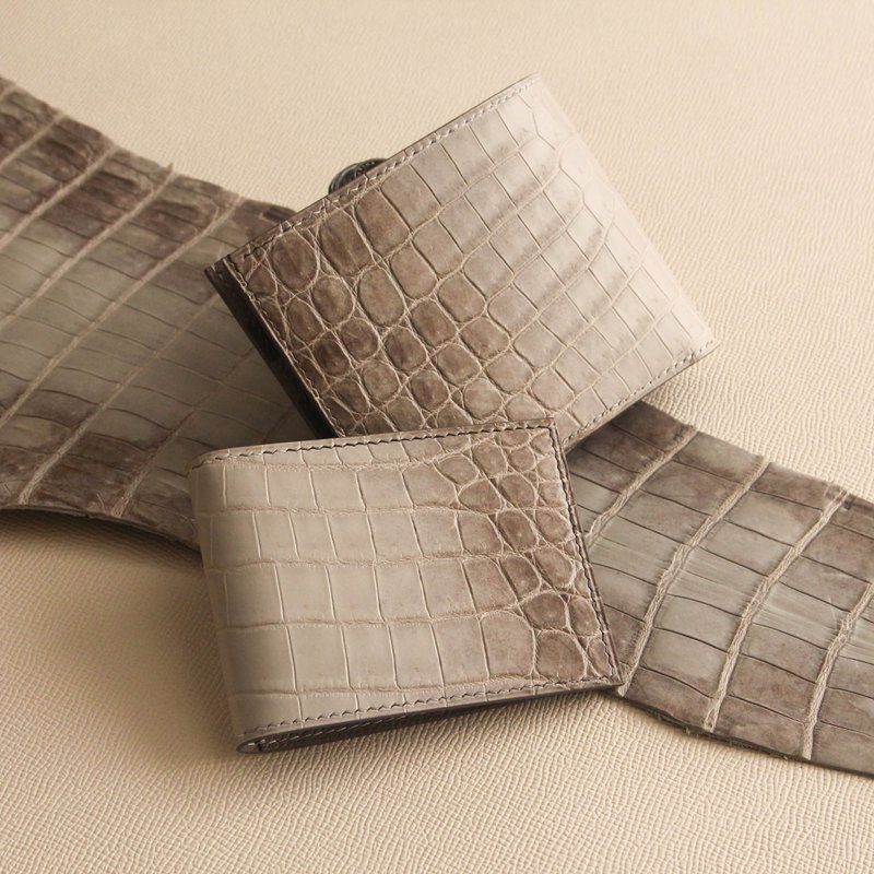 鳄鱼皮短夹-喜马拉雅 - 皮夹/钱包 - 真皮 灰色