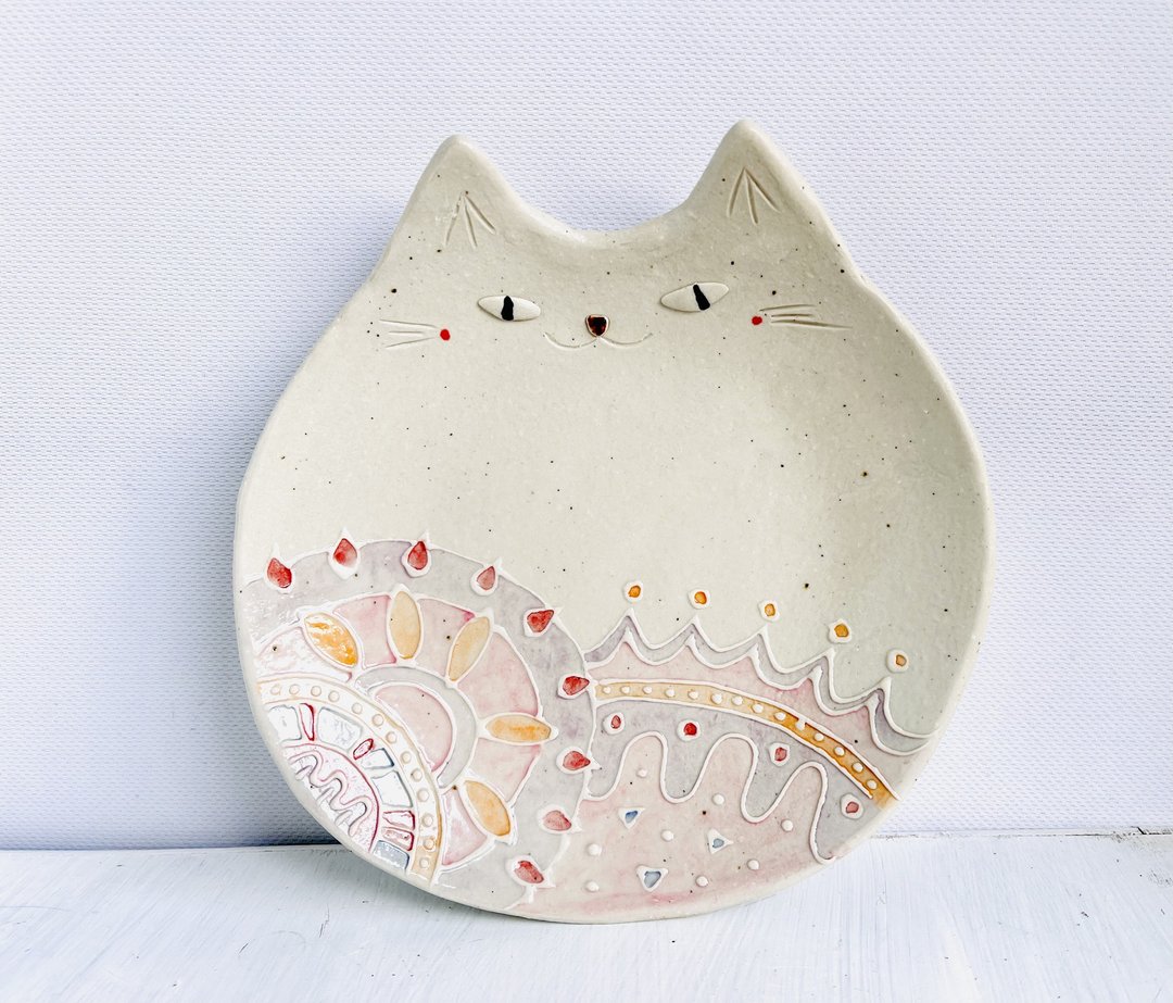 cat dish with a geometric pattern of cherry blossoms - 盘子/餐盘/盘架 - 陶 粉红色