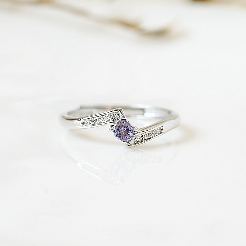 丹泉石 Tanzanite 925纯银 戒指 交错的美好 12月诞生石 - 戒指 - 纯银 银色