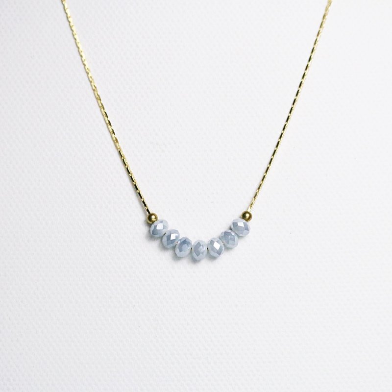 // VÉNUS觅饰 玻璃水晶气质短链 熏灰 // - 项链 - 玻璃 灰色