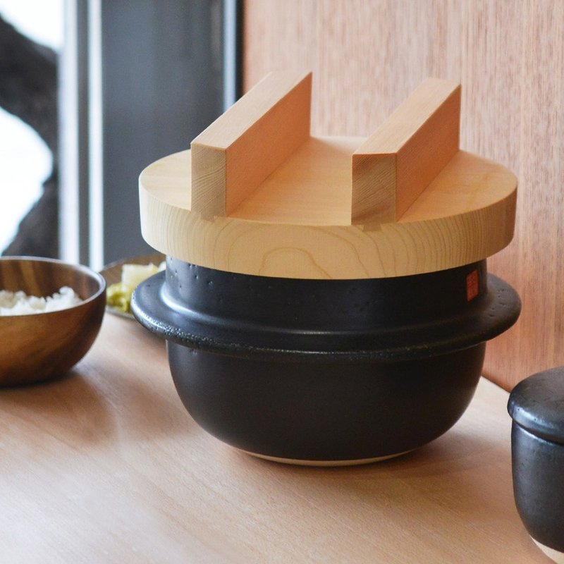 日本FORMLADY 日制万古烧三合炊木盖羽釜炊饭锅(附内盖) - 锅具/烤盘 - 陶 黑色