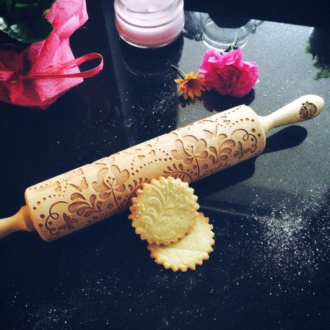 FLOWERS + BUTTERFLY rolling pin * GARDEN - 厨房用具 - 木头 