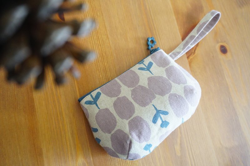 花草漫步・手拿包 - 手拿包 - 棉．麻 紫色