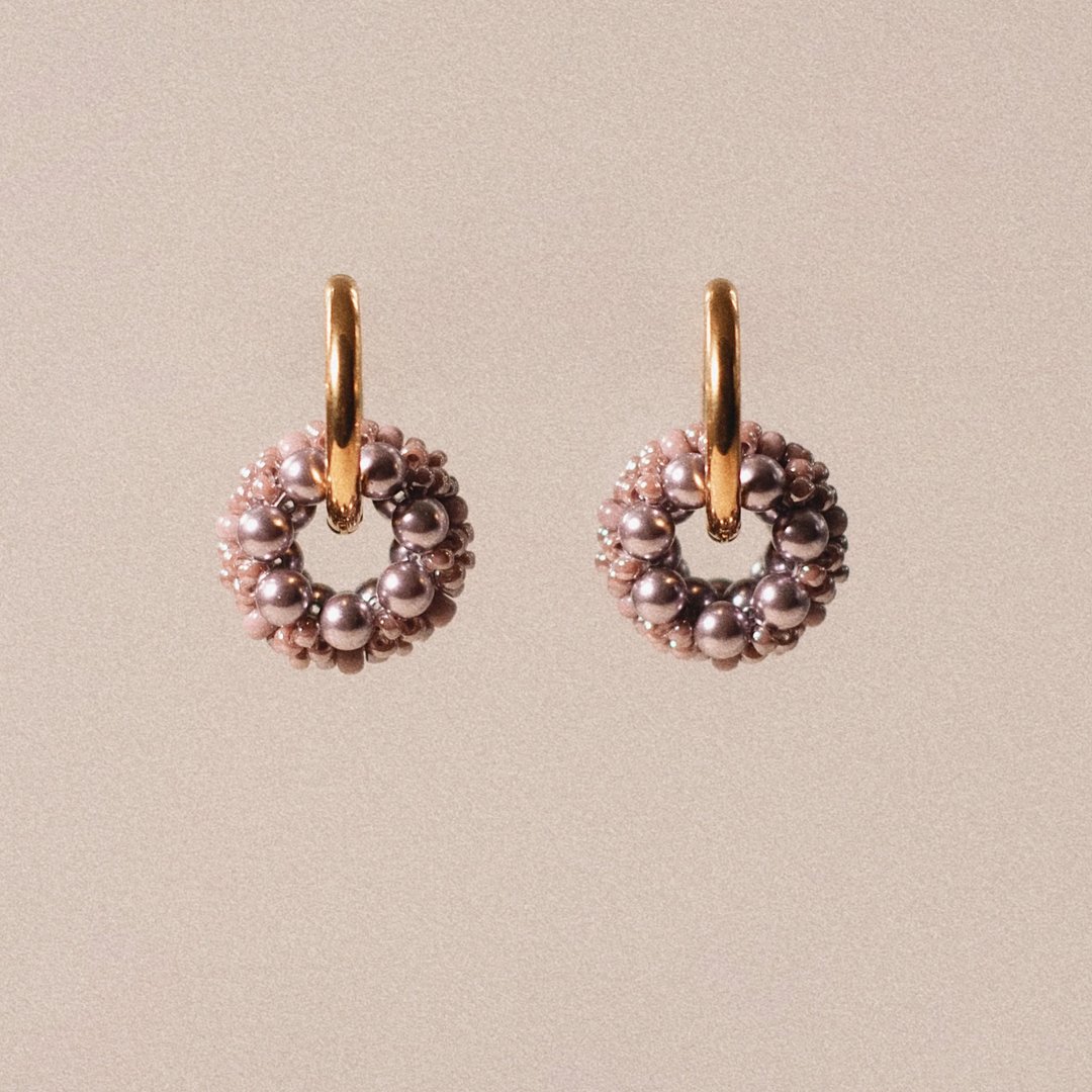 Rolling Earrings 环圈耳饰－丁香紫 - 耳环/耳夹 - 玻璃 紫色