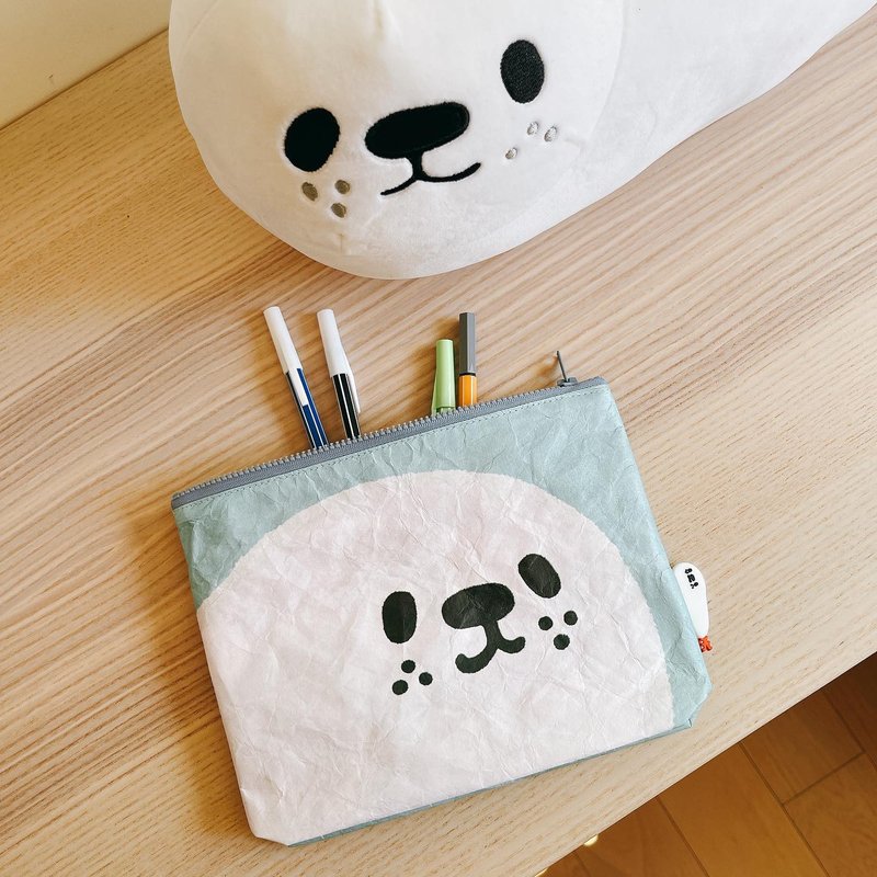 【墨墨头x慢慢挑-炸虾海豹米粒子-万用袋】文具袋 礼物 - 铅笔盒/笔袋 - 其他材质 白色