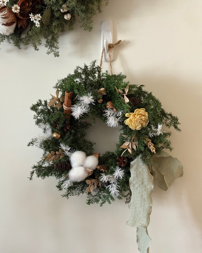 【雪松手绑花圈】圣诞花圈 永生花 雪松 干燥花 圣诞节 花礼 - 干燥花/捧花 - 植物．花 绿色