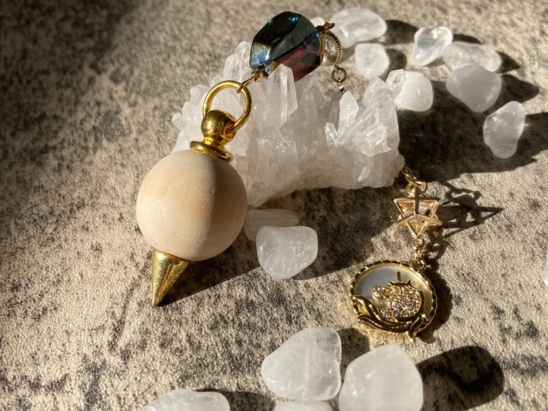 【神谕:独角兽预言。灵摆】白水晶、14K注金、木灵摆|短链系列 - 项链 - 其他材质 