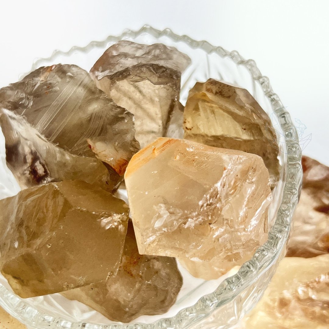 茶晶 原矿 100g 约2-6cm 随机大小 能量 坚强 自信 辟邪 - 其他 - 水晶 咖啡色