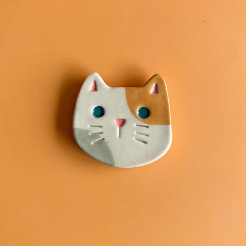 陶瓷猫磁铁 - 冰箱贴/磁贴 - 陶 白色