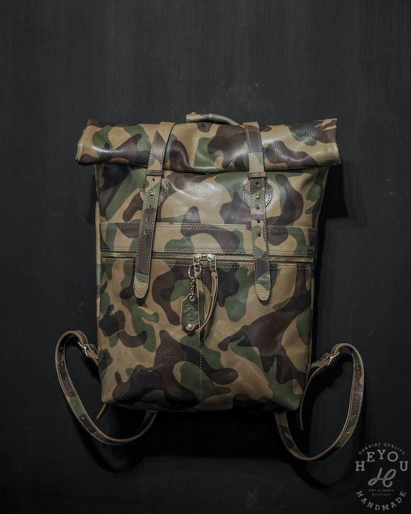 Camouflage Rolltop Rucksack 迷彩后背包 - 后背包/双肩包 - 真皮 多色