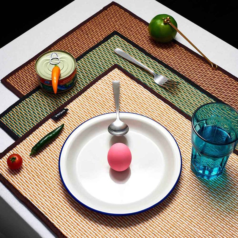 PDM | NATURAL 编织餐垫(一组四入) - 餐垫/桌巾 - 防水材质 多色