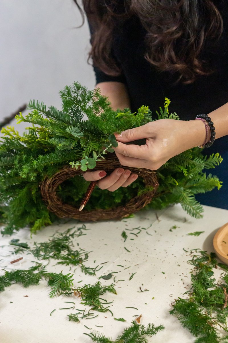 【三重圣诞花圈课程】手绑自然圣诞花圈 | 手作活动 | 初学者可 - 植栽 - 植物．花 