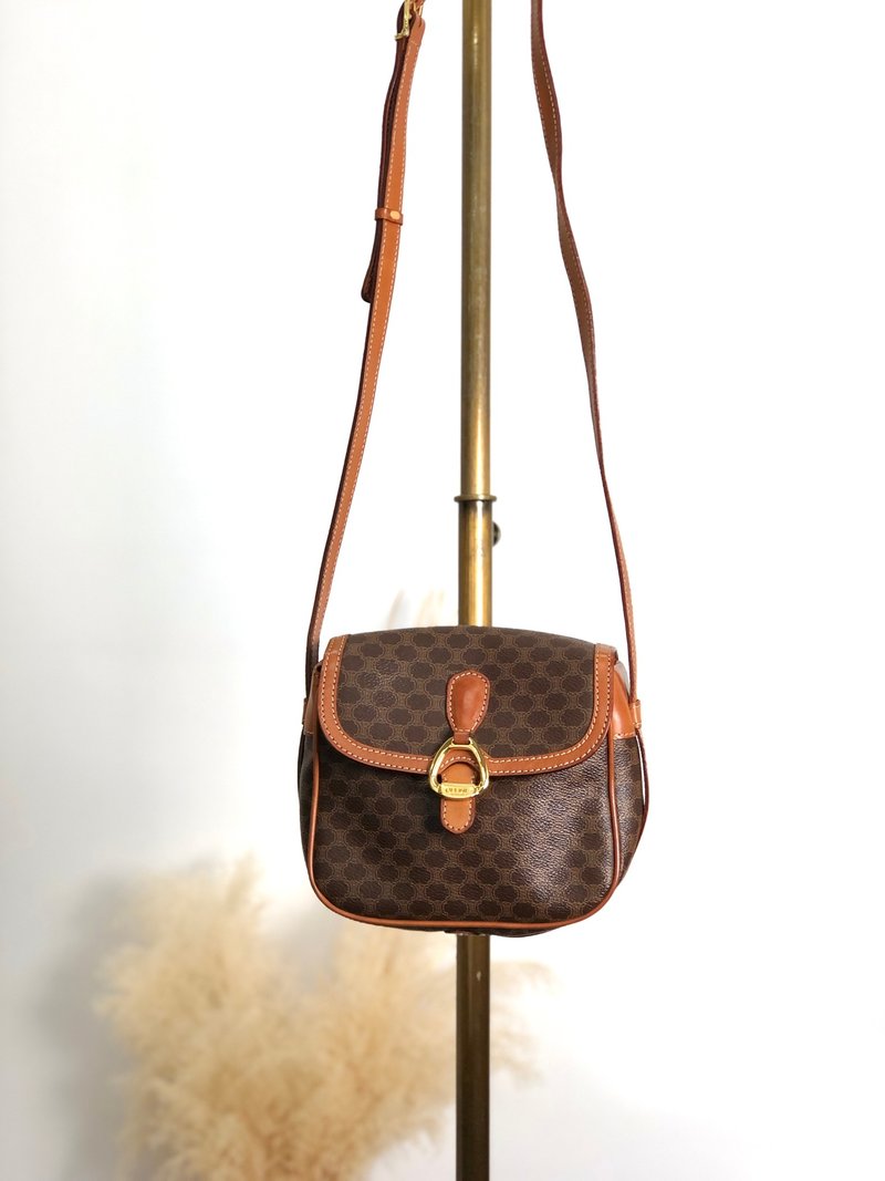 [日本直送品牌二手包] CELINE Macadam 肩背包棕马衔扣 PVC/皮革 迷你包 复古 vxdzgh - 侧背包/斜挎包 - 防水材质 咖啡色