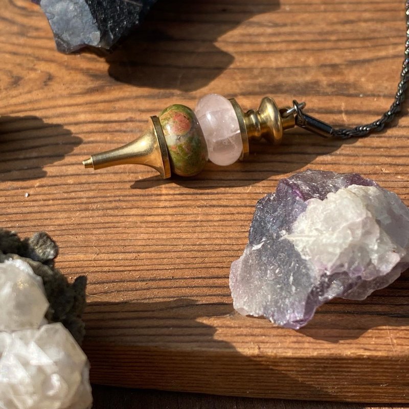 【Lost and find】天然石 粉晶 红绿宝 灵摆 项链 BL16 - 项链 - 宝石 多色