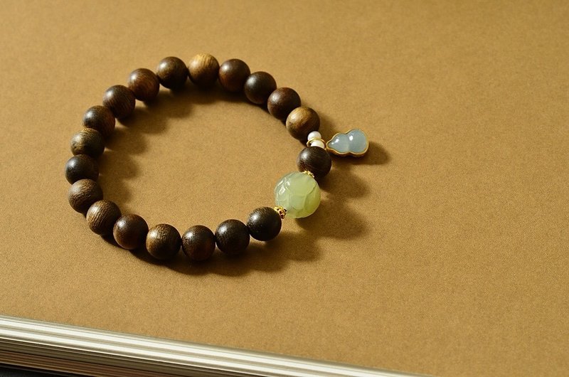 8mm天然沈香珠沉香珠 危料蓝水翡翠葫芦设计单圈手串手持fs - 手链/手环 - 木头 咖啡色