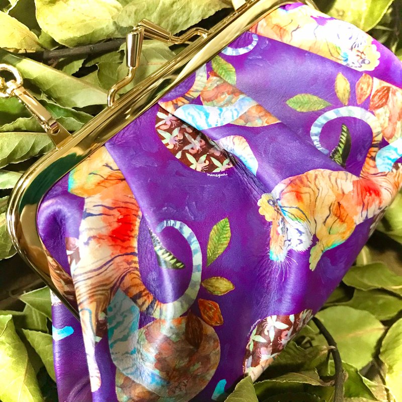 本革がま口バッグ -Sumatra Chocolate Tiger - 侧背包/斜挎包 - 真皮 紫色